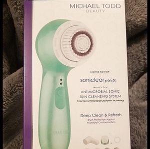 Soniclear brush BRAND NEW